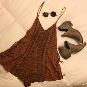 AMUSE SOCIETY - JUNE BROWN PRINT ROMPER